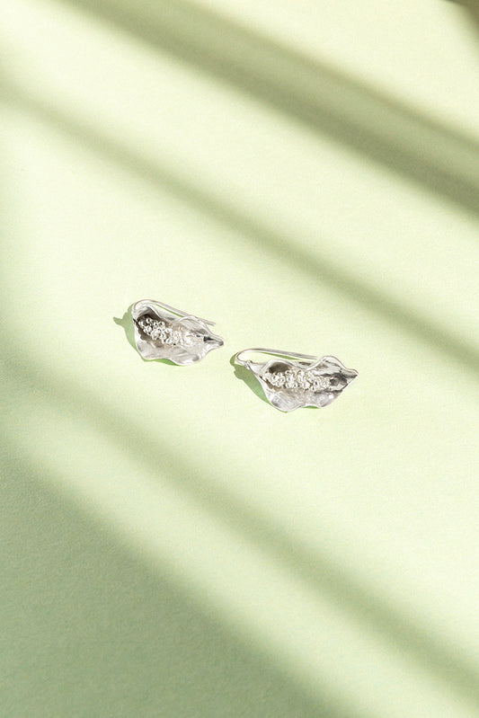 Calla Earrings